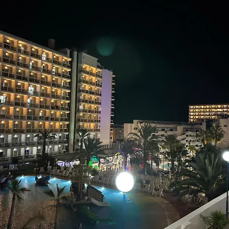 Apartamento A 150 Metros De La Playa